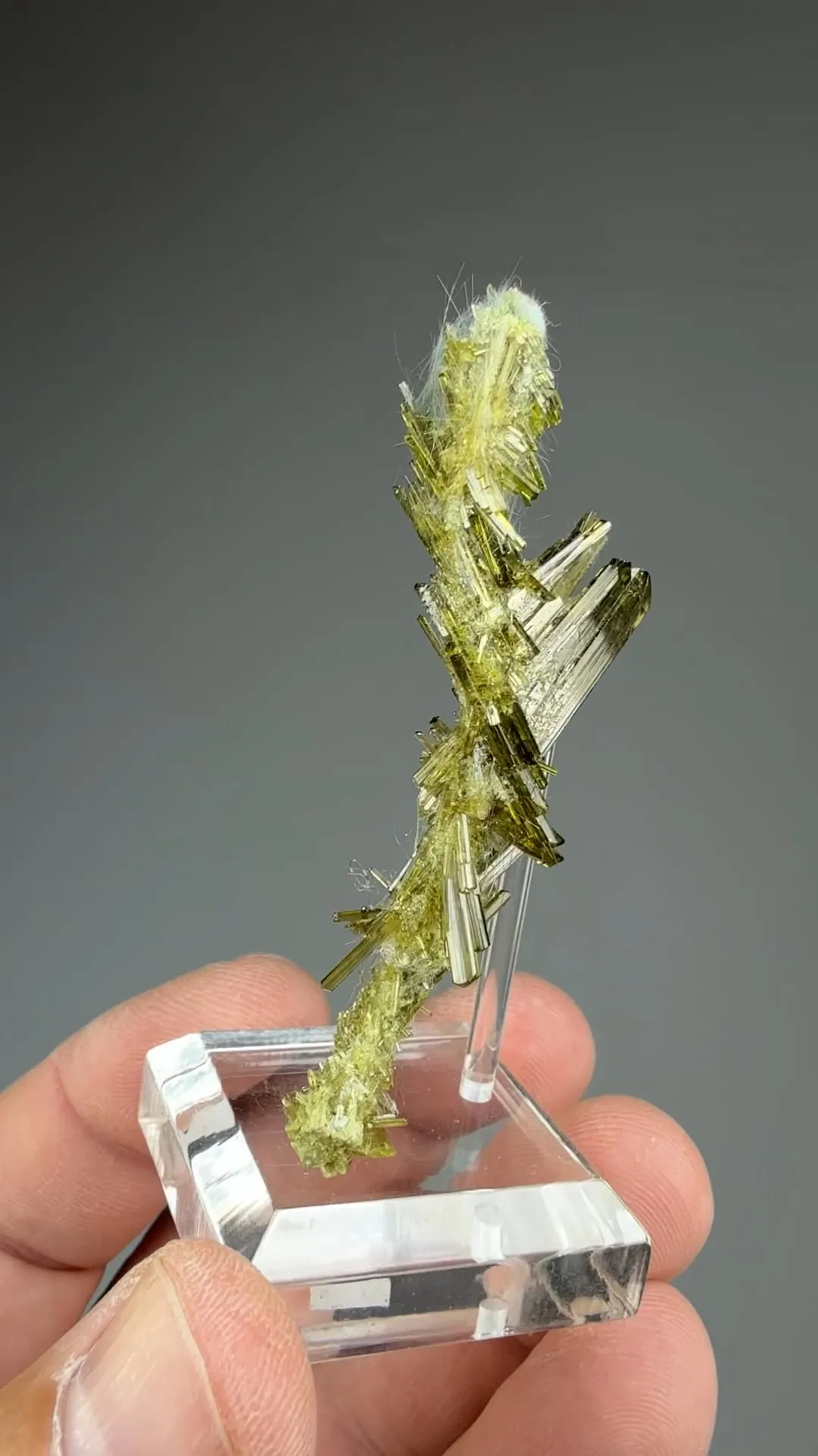 Epidote - image 2