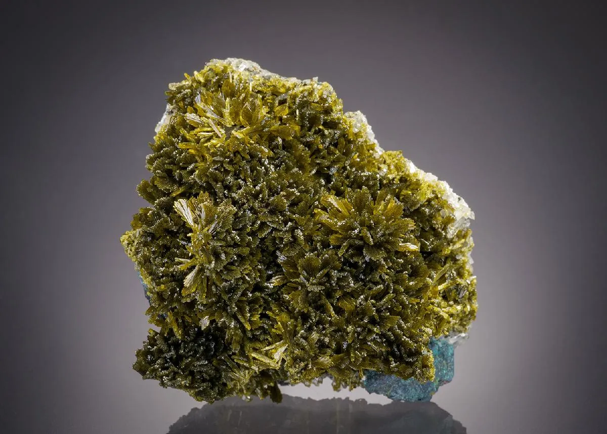 Epidote and Chalcopyrite - image 1