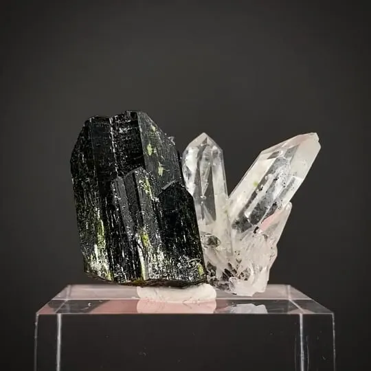 Epidote and Quartz - image 1