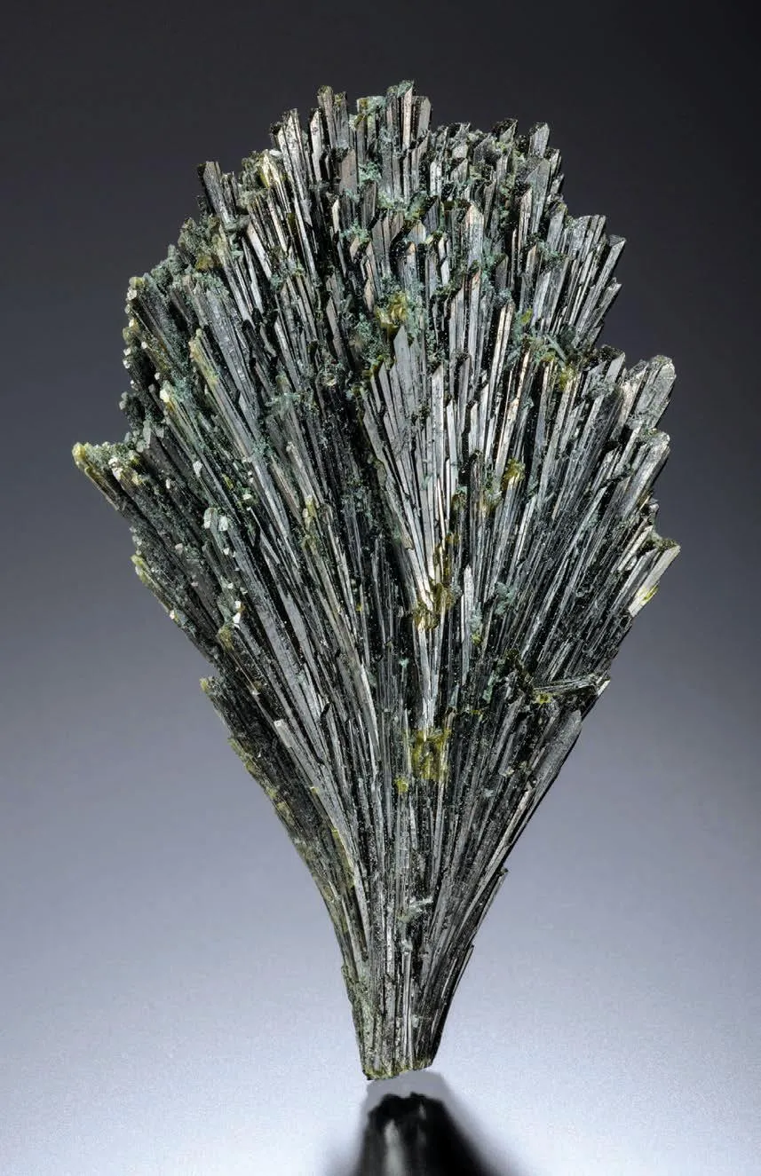 Epidote - image 1