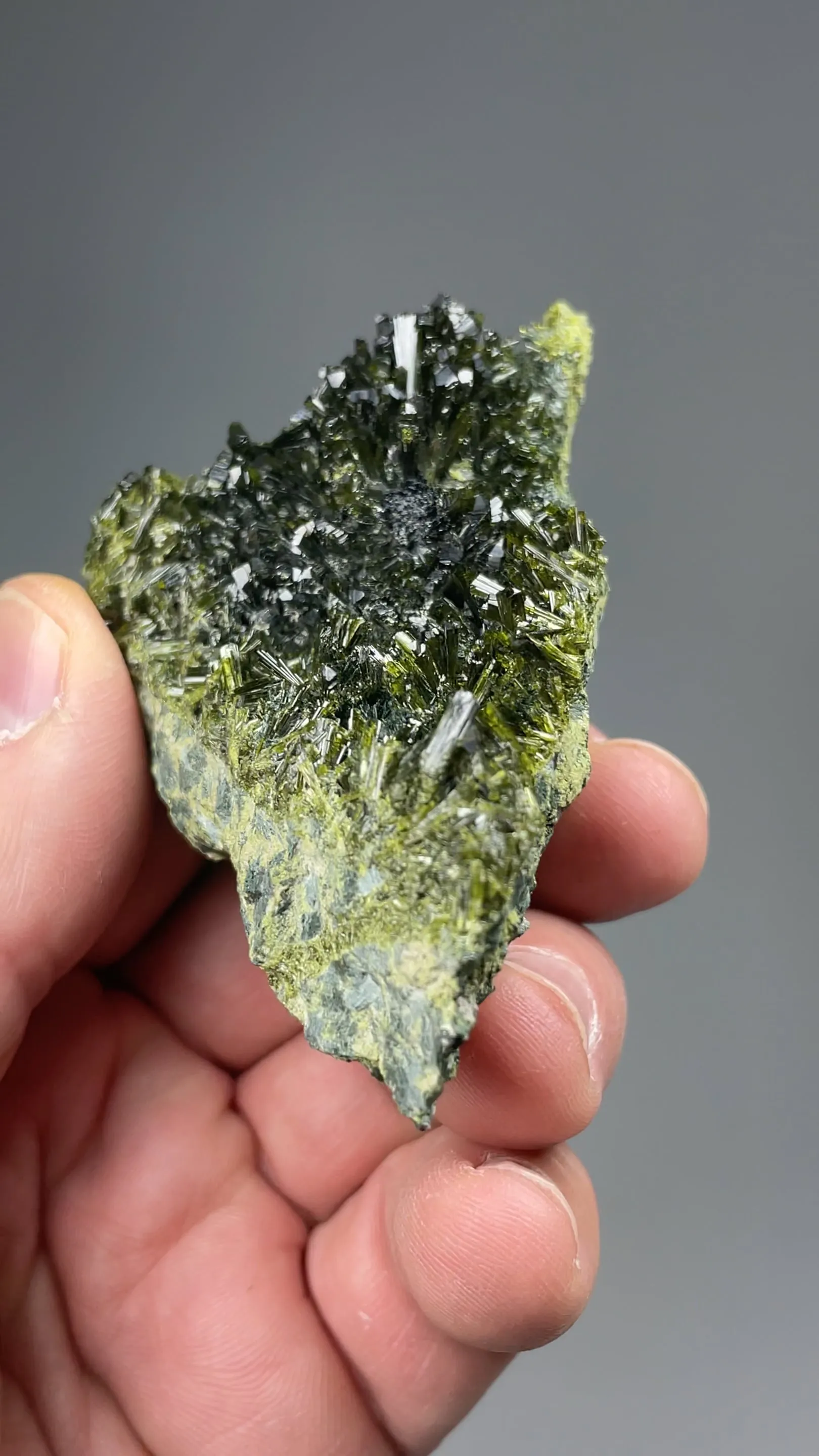 Epidote - image 2