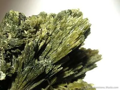Epidote - image 2