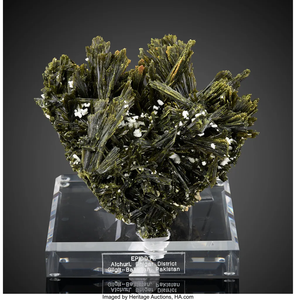 Epidote image