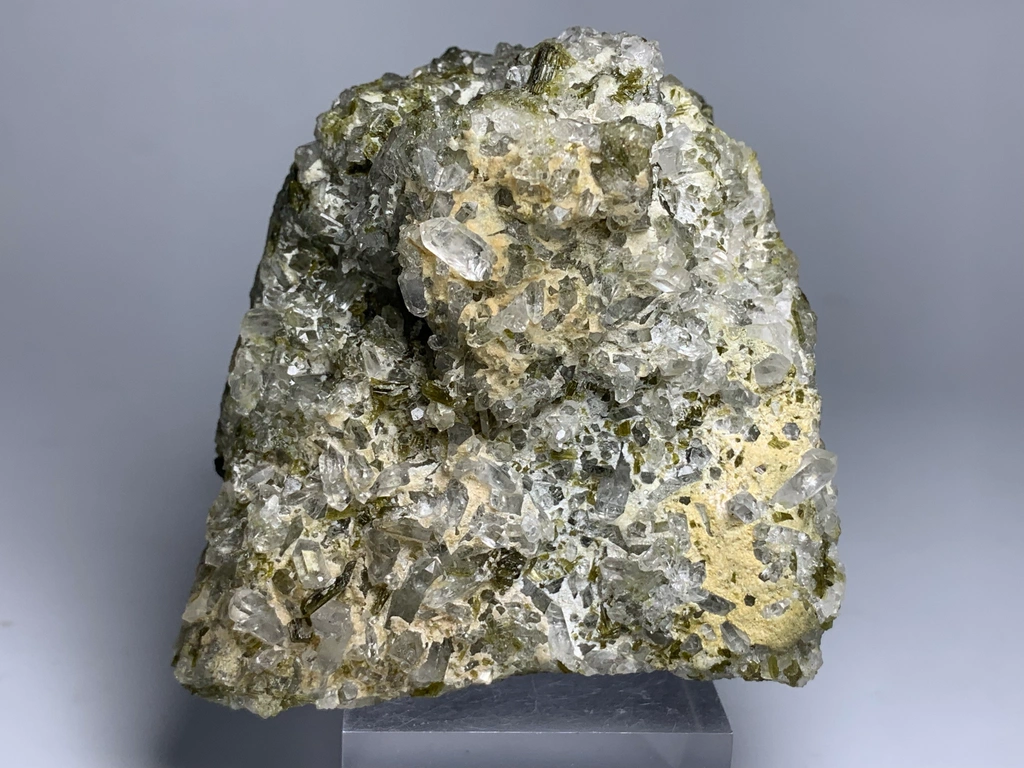 Epidote image