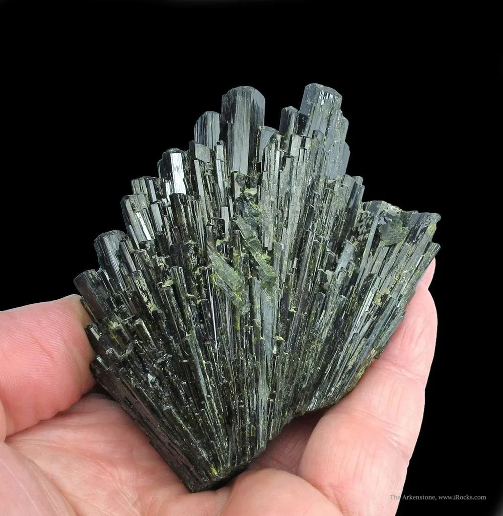Epidote - image 4