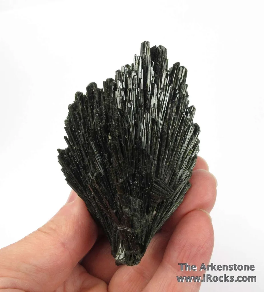 Epidote - image 6