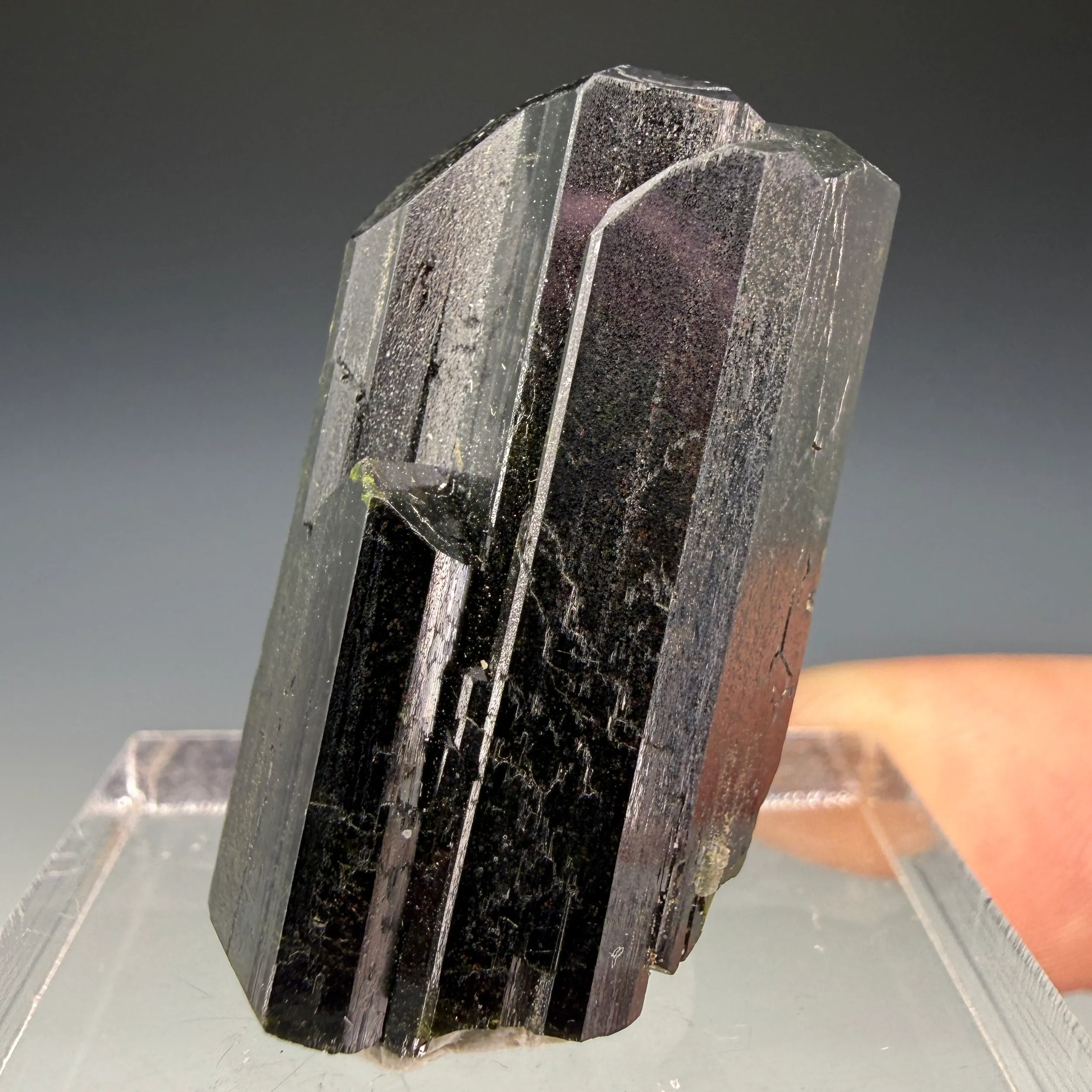 Epidote - image 1
