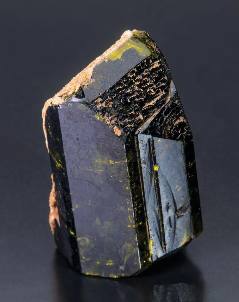 Epidote - image 1