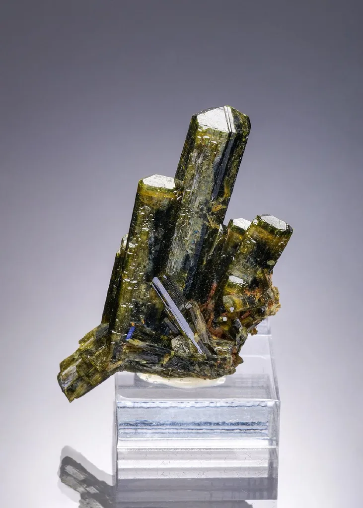 Epidote image