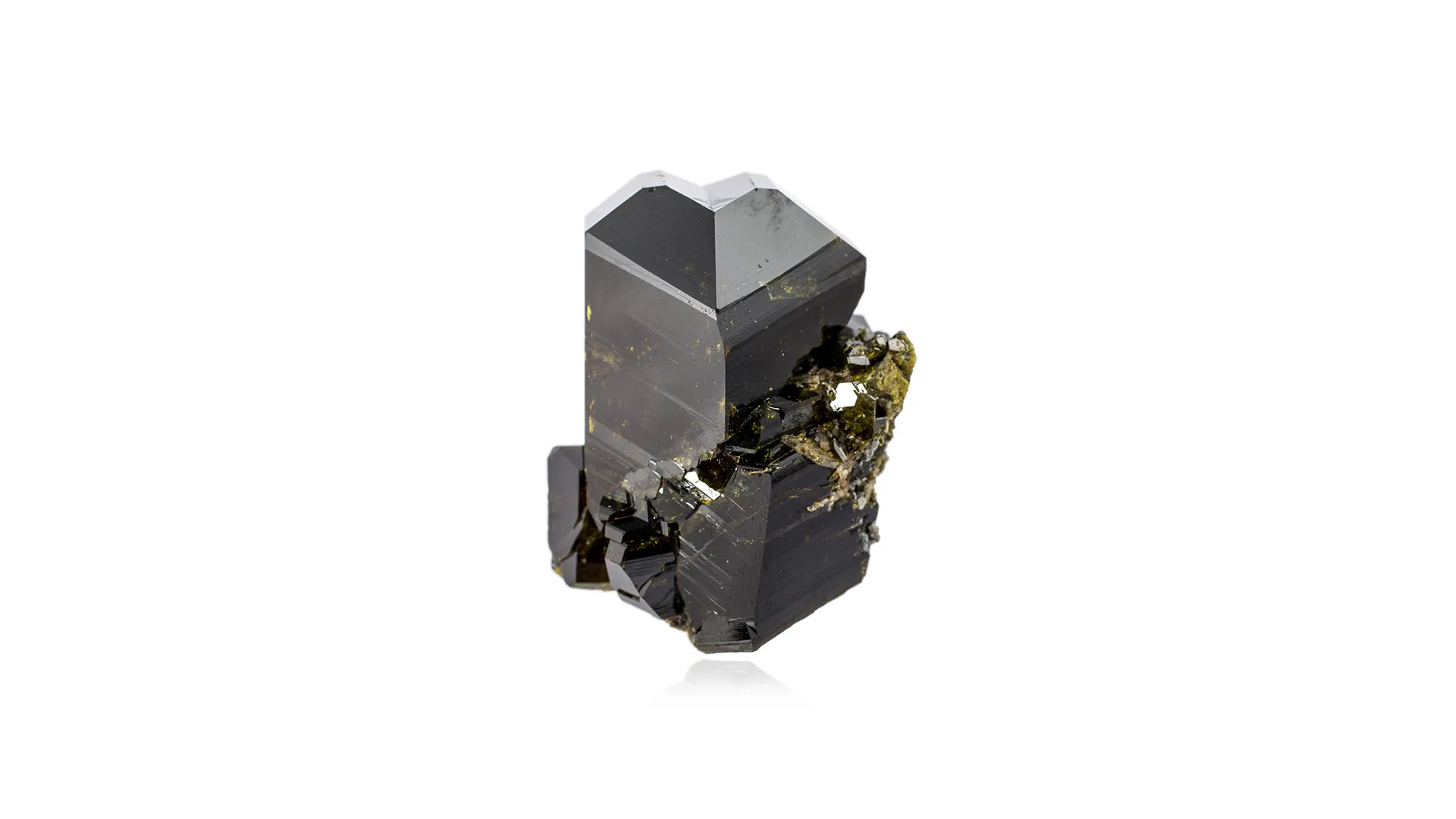 Epidote - image 1