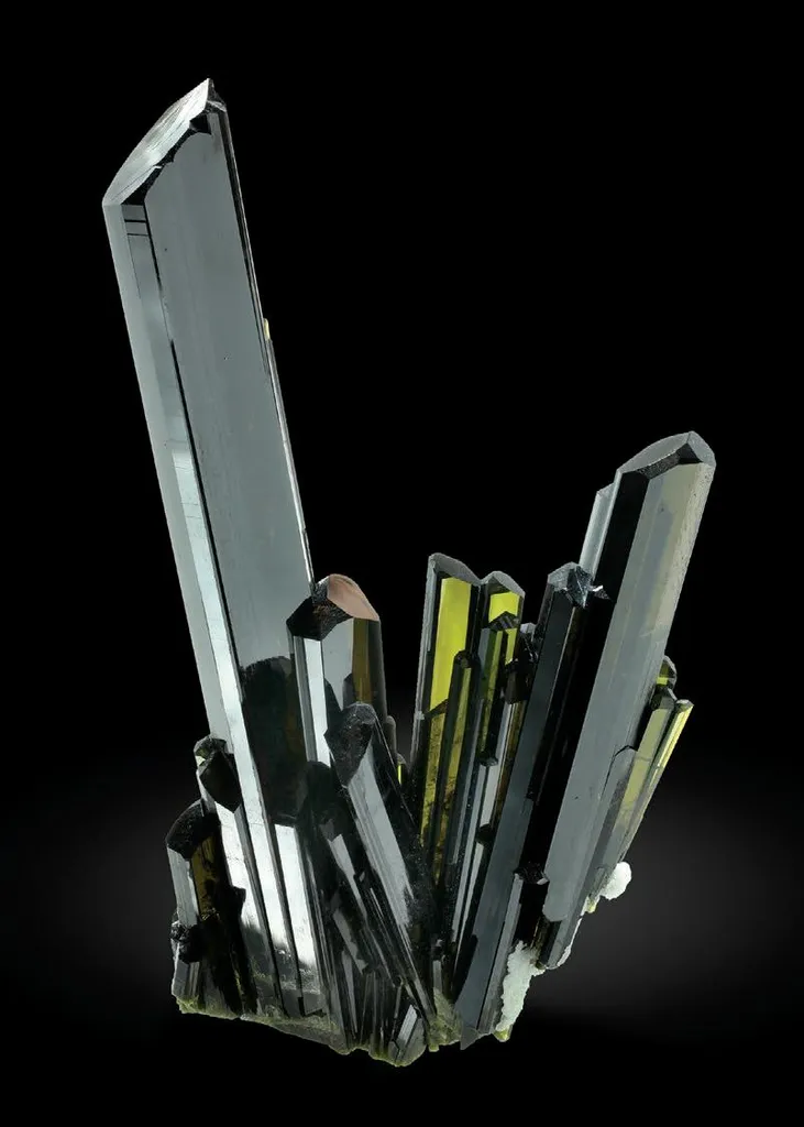 Epidote image
