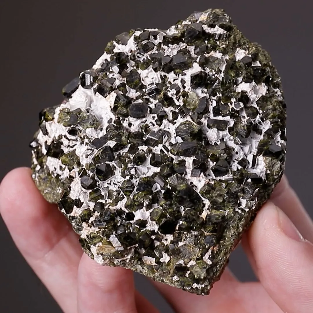 Epidote - image 2