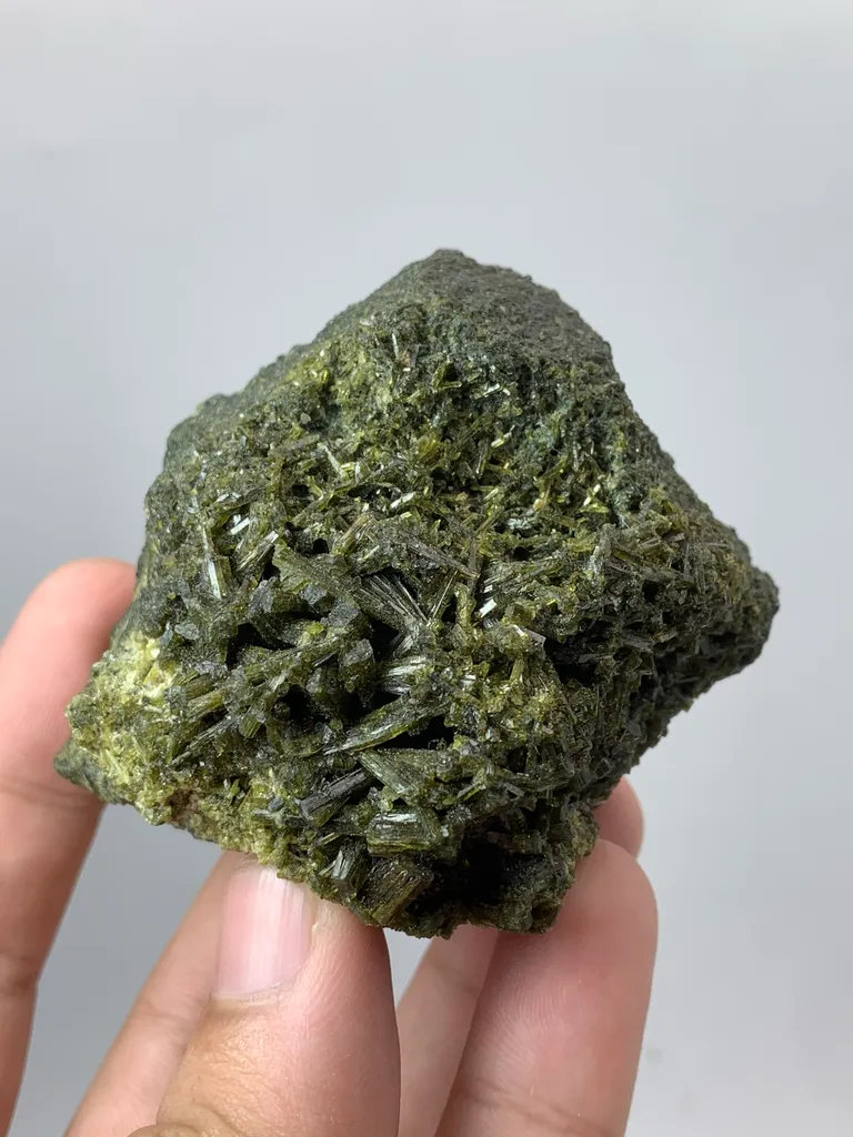 Epidote from Pakistan - image 7
