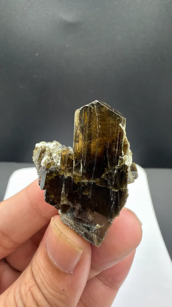 Epidote from Pakistan - image 3