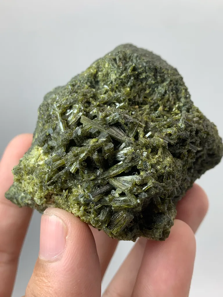 Epidote from Pakistan - image 6