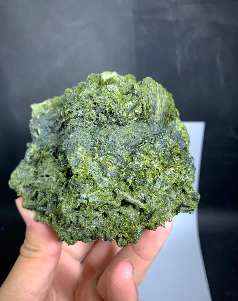 Epidote from Pakistan - image 8