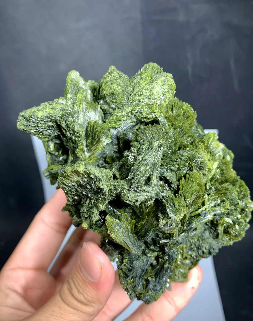 Epidote from Pakistan - image 10