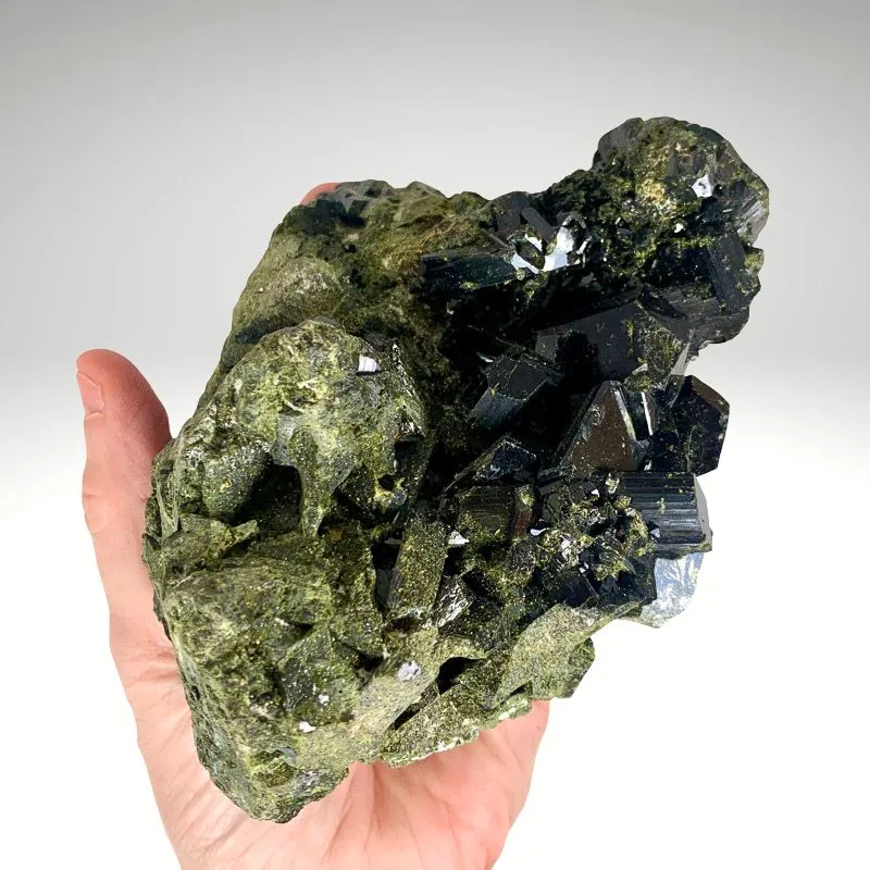 Epidote from Pakistan, Balochistan, Kharan District - image 4