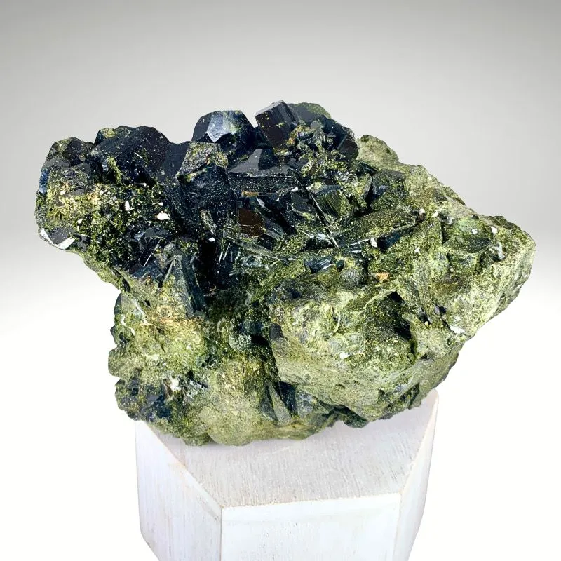 Epidote from Pakistan, Balochistan, Kharan District