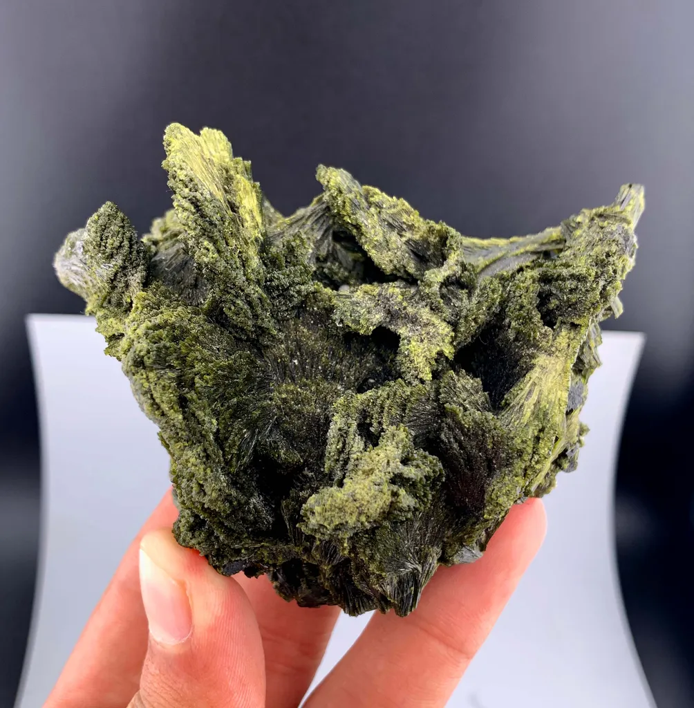 Epidote from Pakistan - image 6
