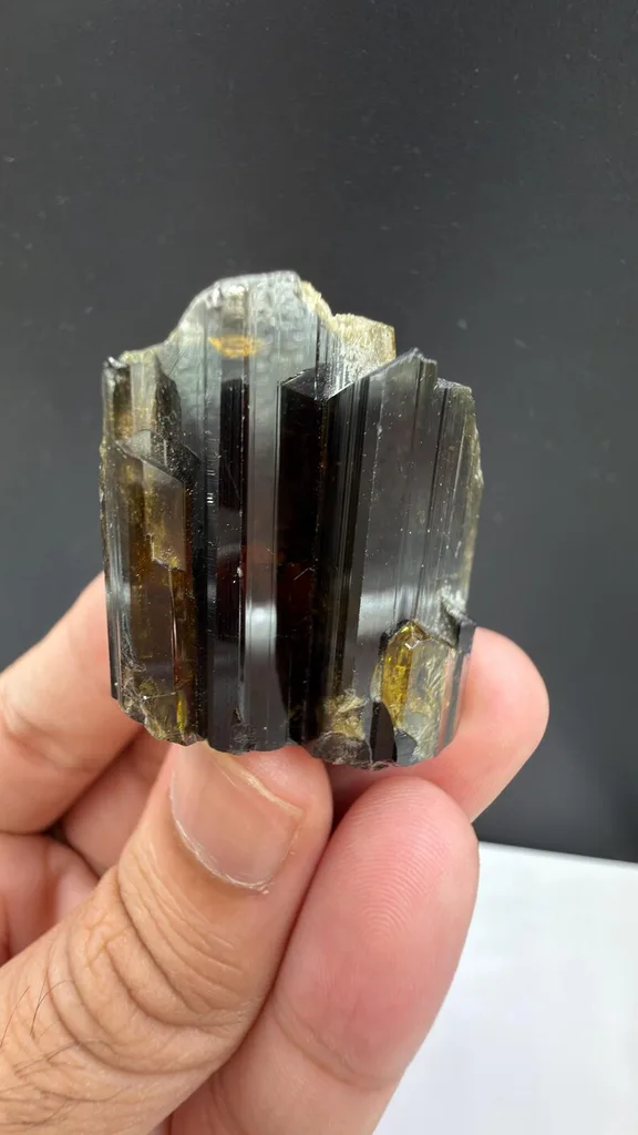 Epidote from Pakistan - image 4