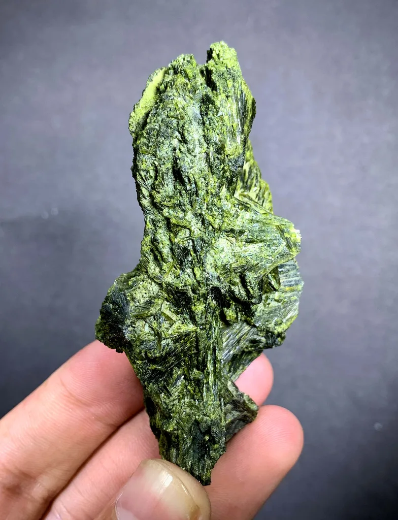 Epidote from Pakistan - image 9
