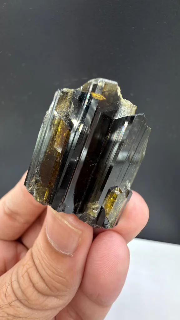 Epidote from Pakistan - image 3