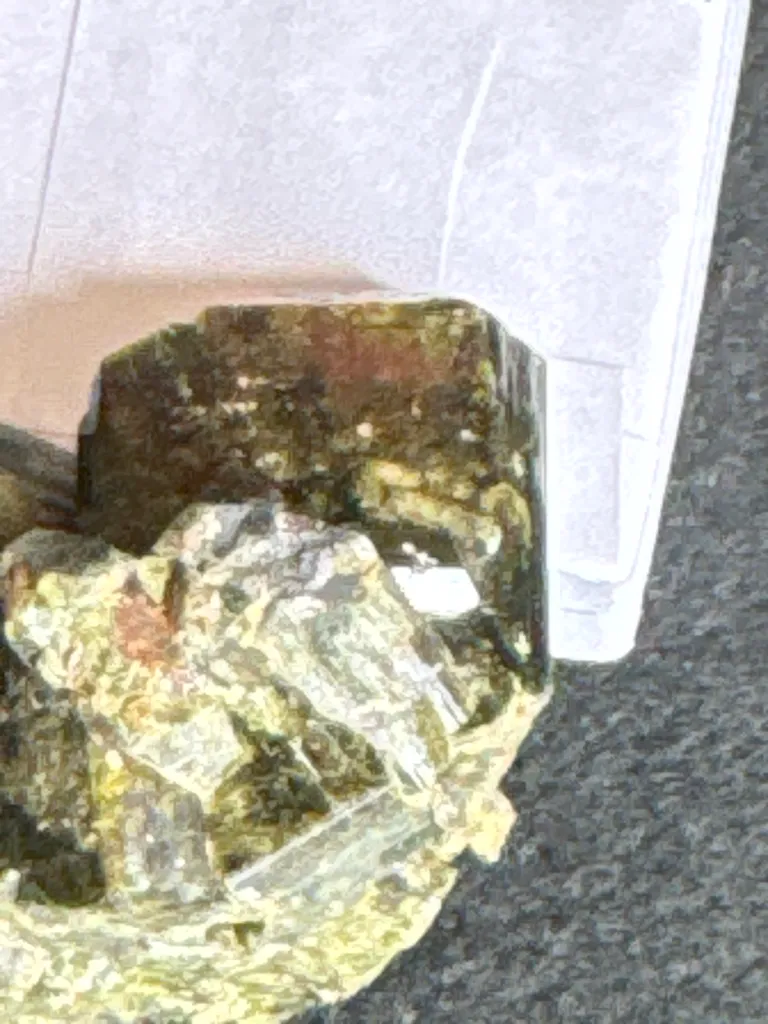 Epidote from Peru, Cañete Province, Coayllo District, Concession Morgan 3 - image 2