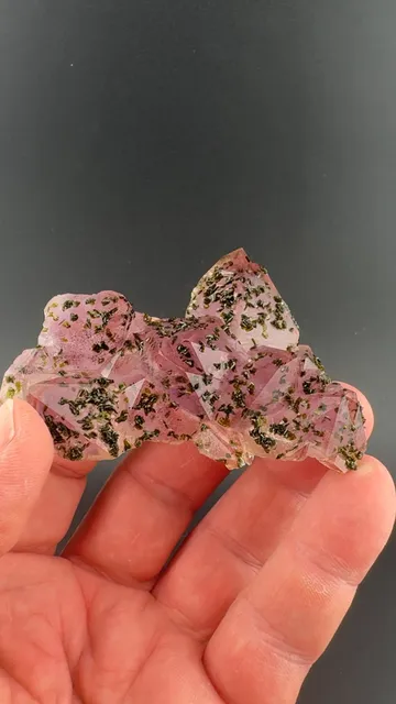 Epidote on Quartz