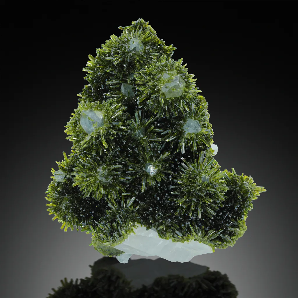 Epidote on Quartz image