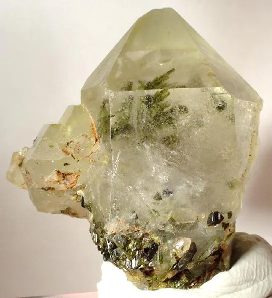 Epidote, Quartz - image 1