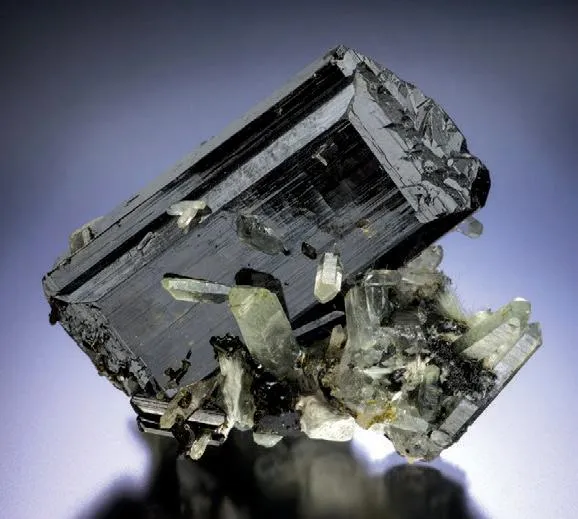 Epidote, Quartz image
