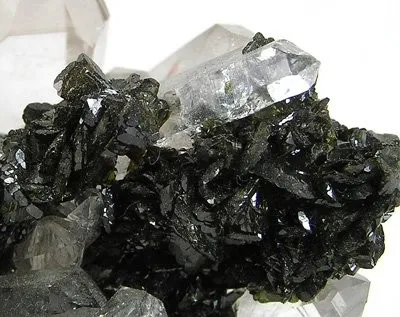 Epidote, Quartz - image 2