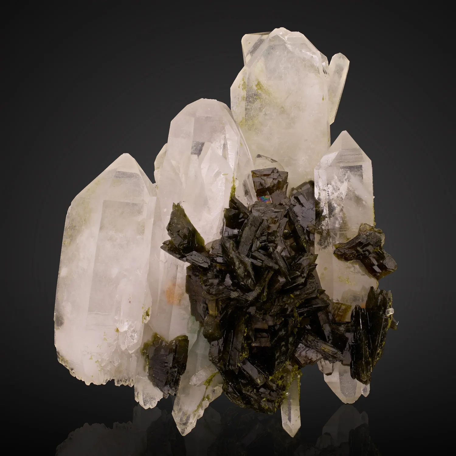 Epidote, Quartz - image 1