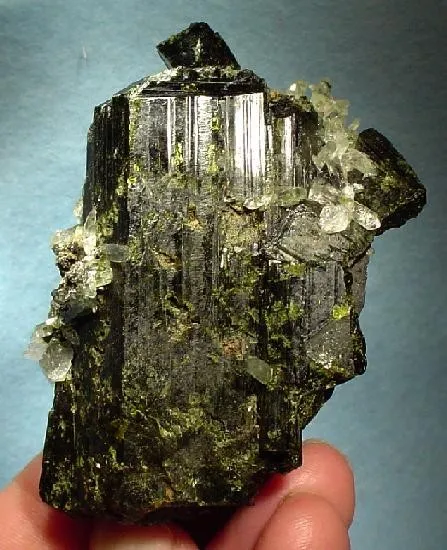 Epidote, Quartz image
