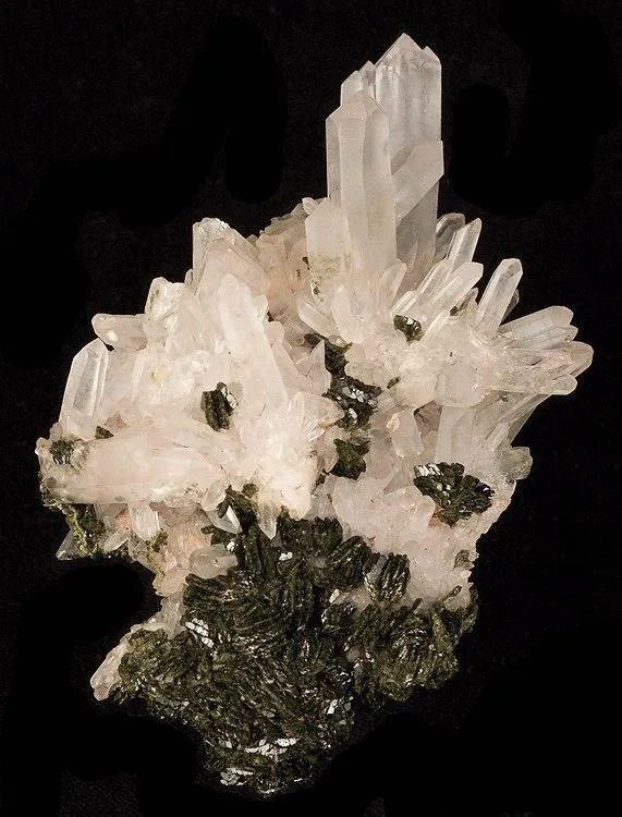 Epidote, Quartz image