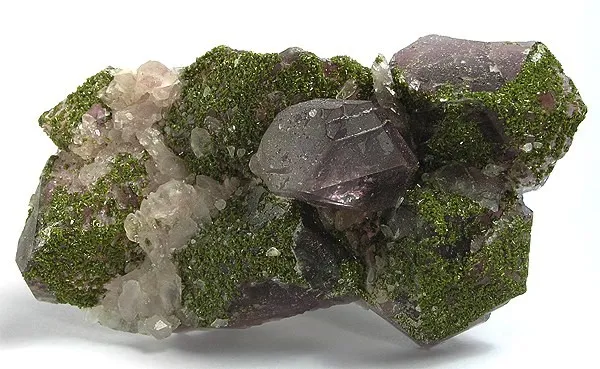 Epidote, Quartz (Var: Amethyst) image
