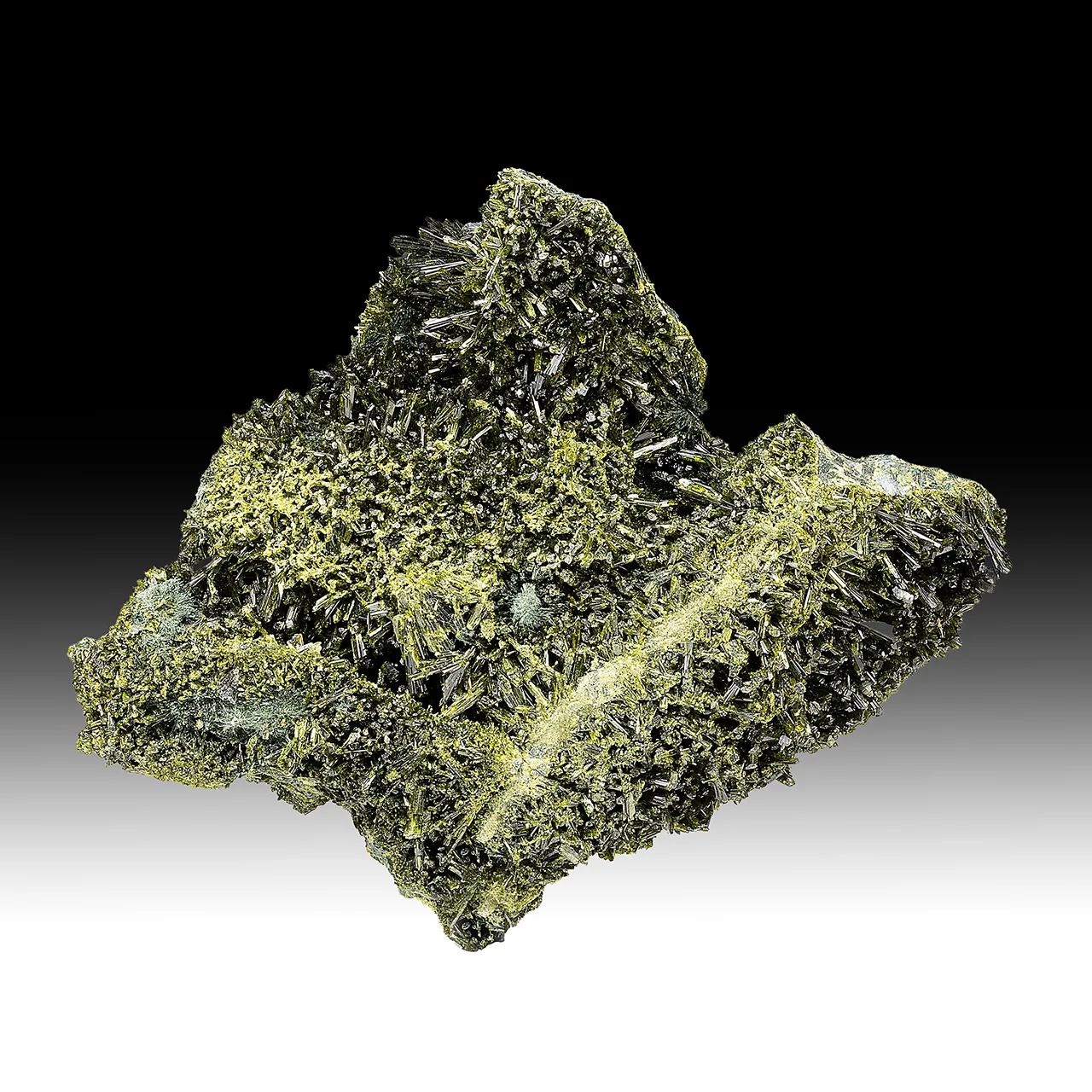 Epidote with Actinolite - image 1