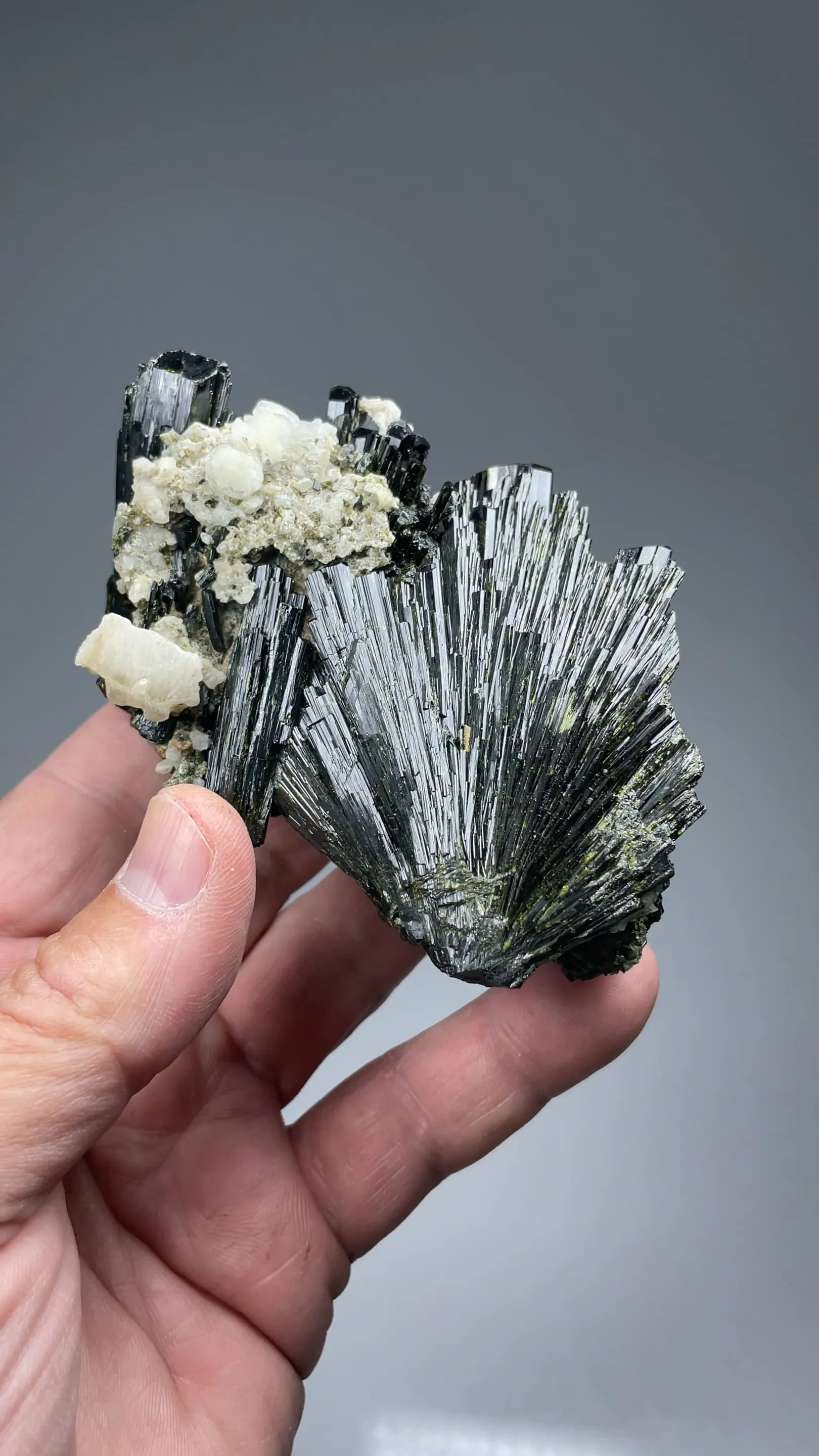 Epidote with Calcite - image 2