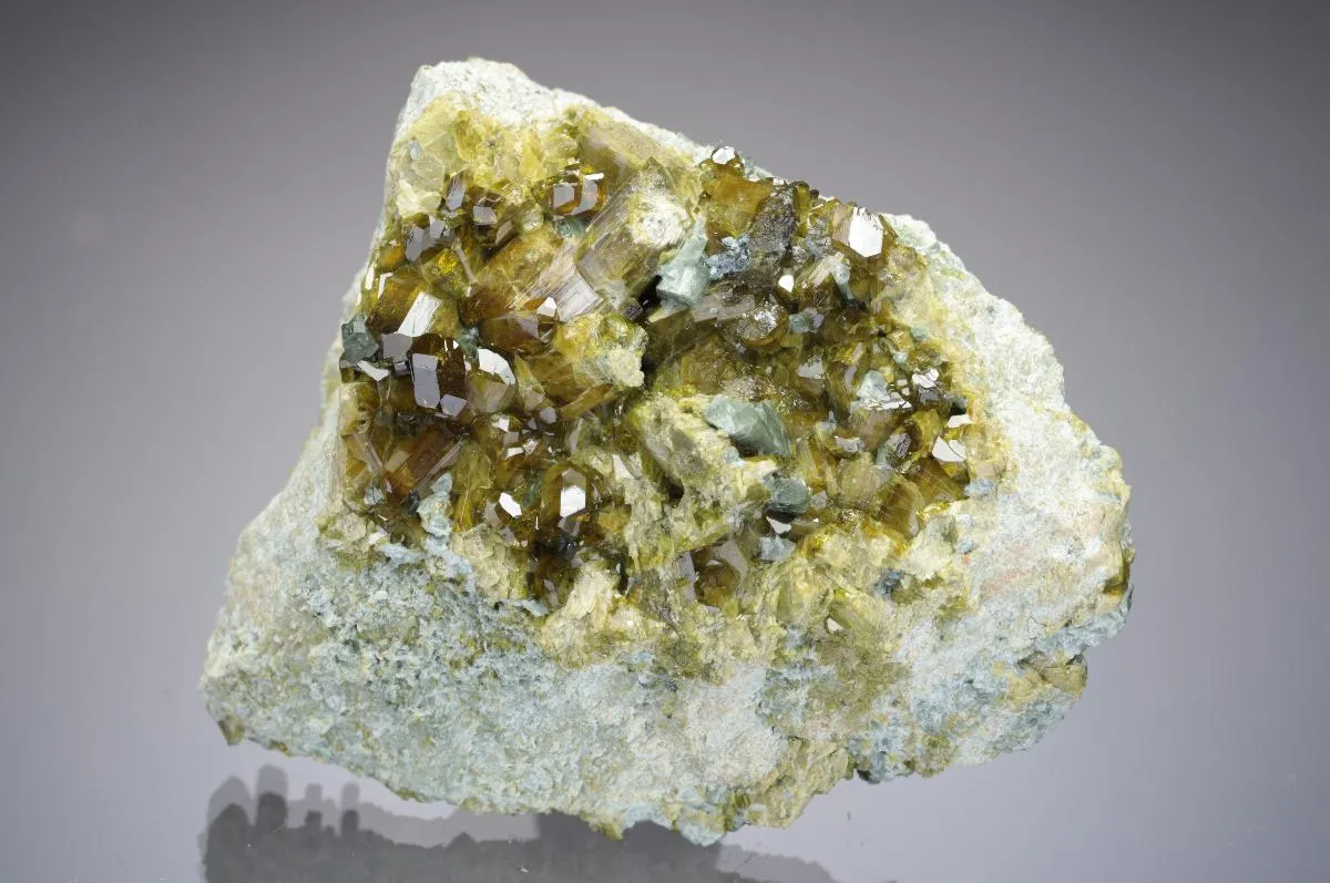 Epidote with Diopside - image 1