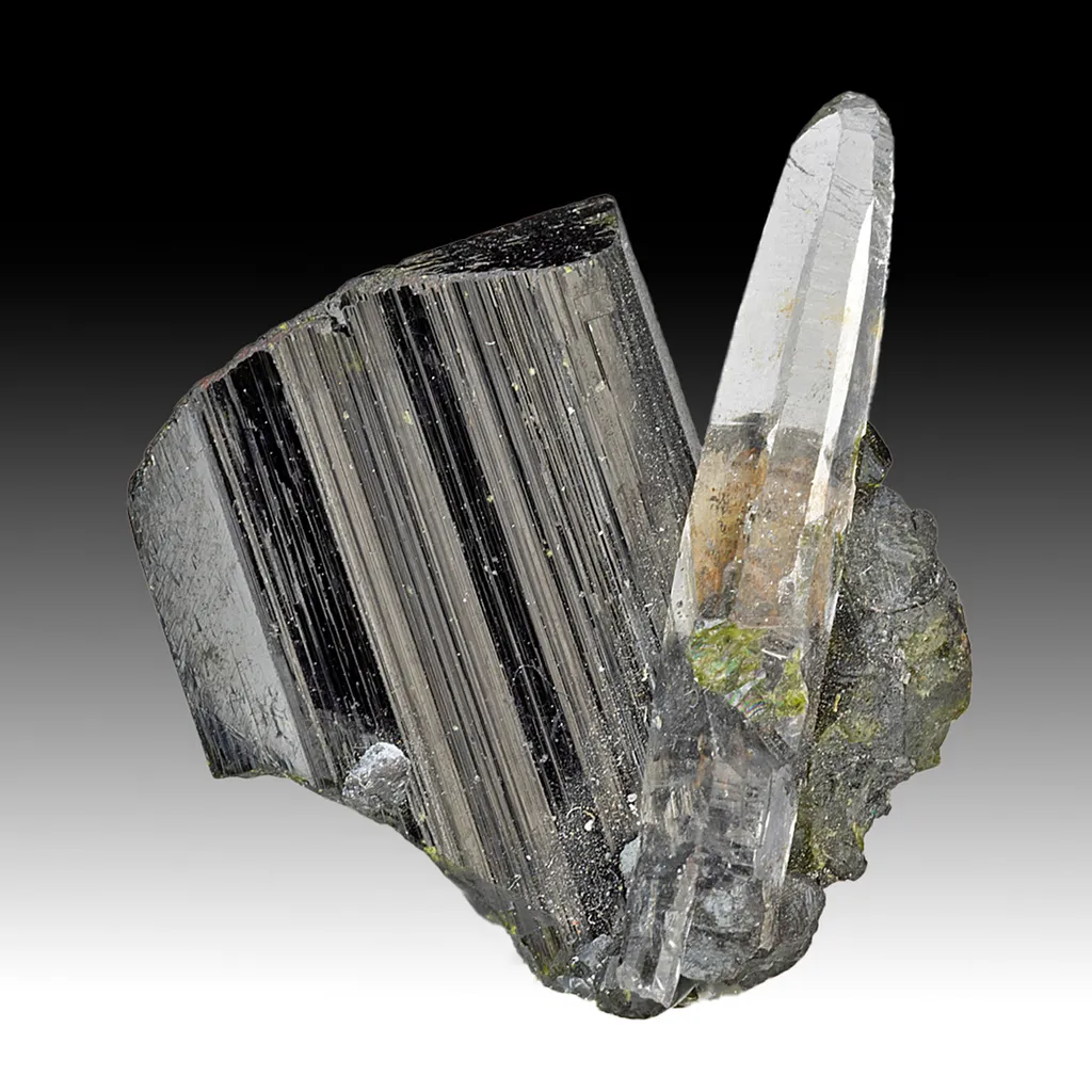 Epidote with Quartz image