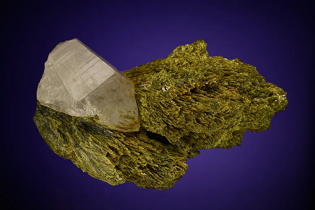 Epidote with Quartz - image 4