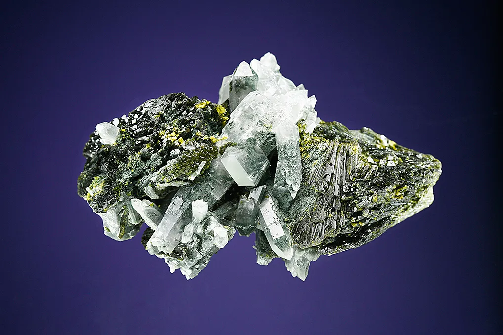 Epidote with Quartz - image 4