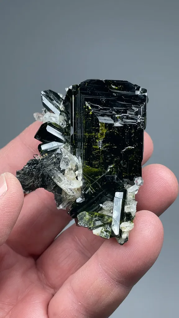 Epidote with Quartz - image 2