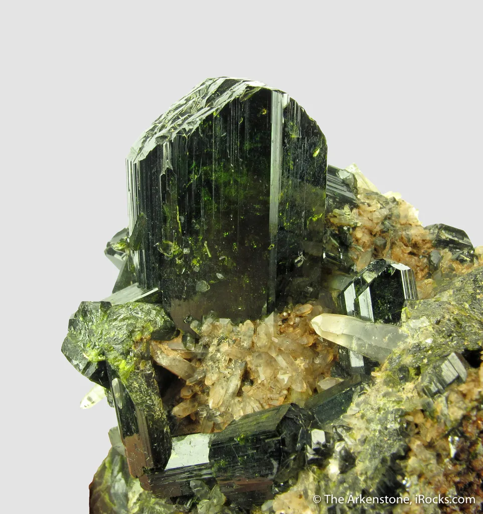 Epidote with Quartz - image 3