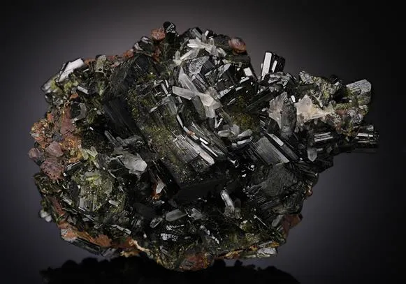 Epidote with Quartz (Japan-Law Twin) image
