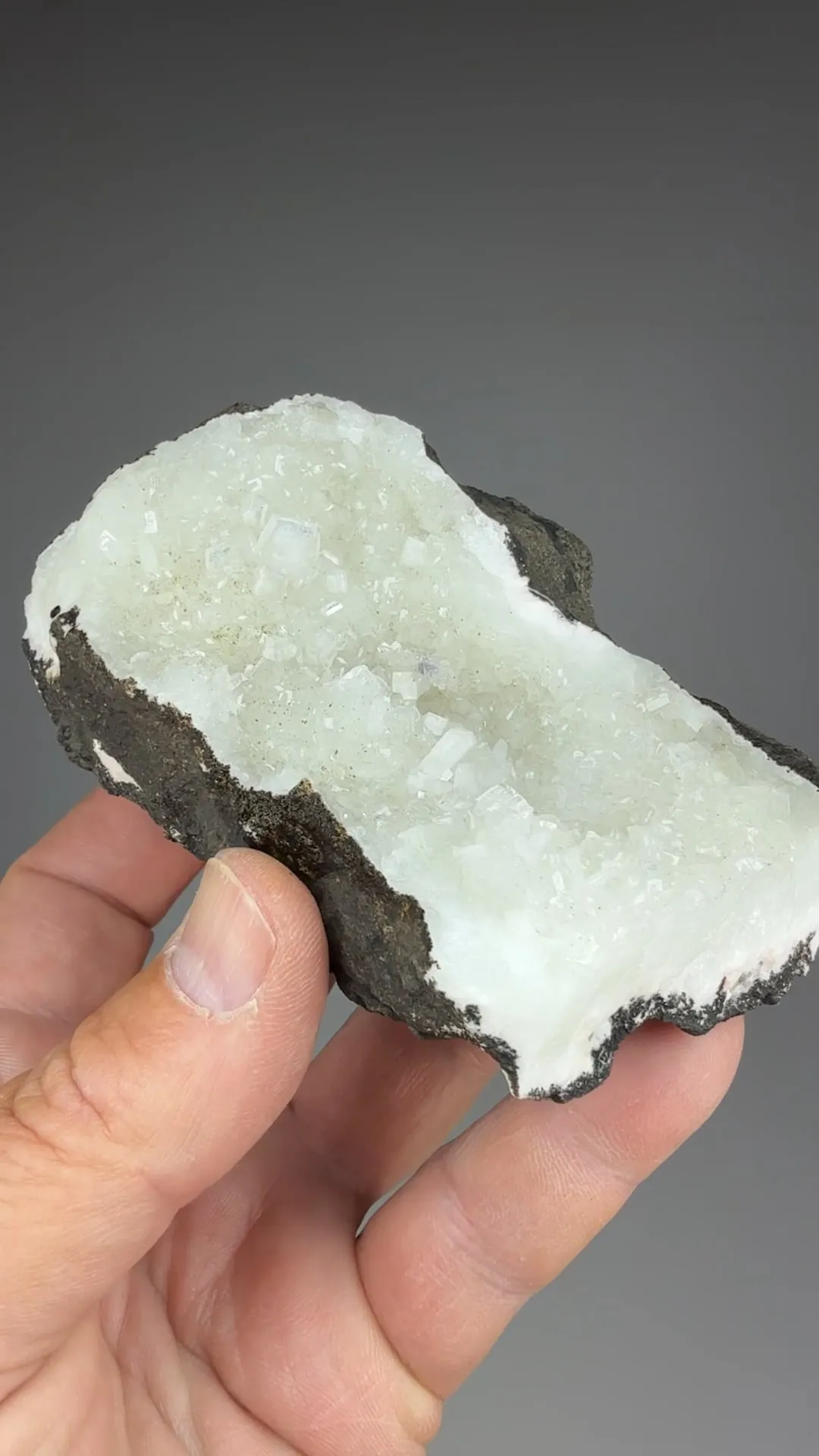 Epistilbite with Chabazite - image 2