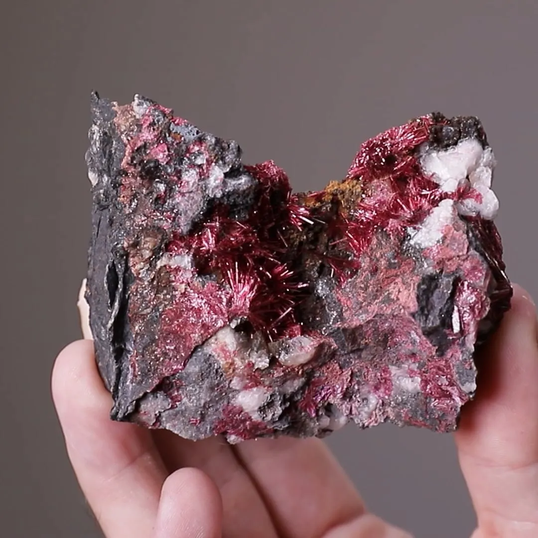 Erythrite - image 2