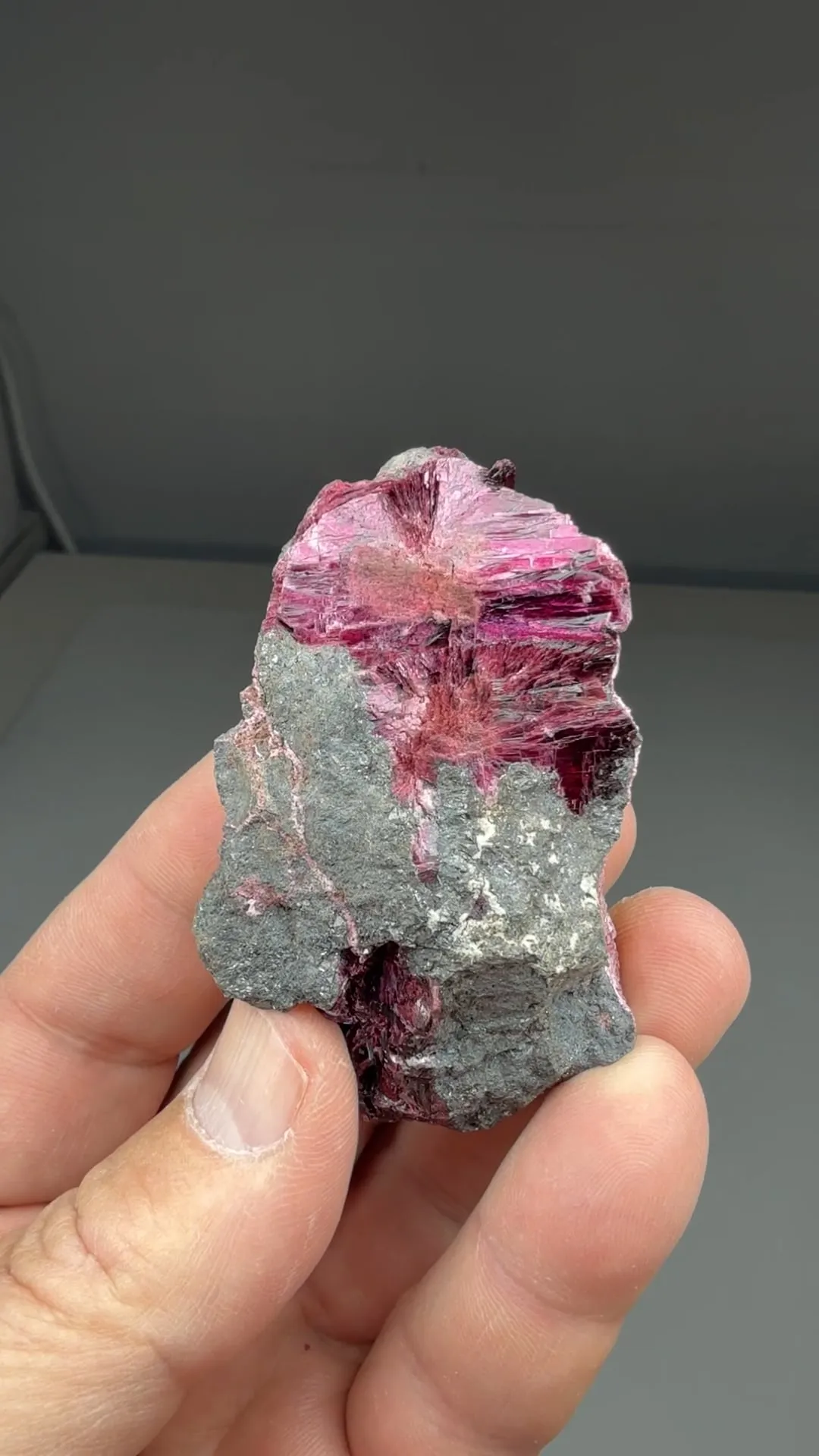 Erythrite - image 2