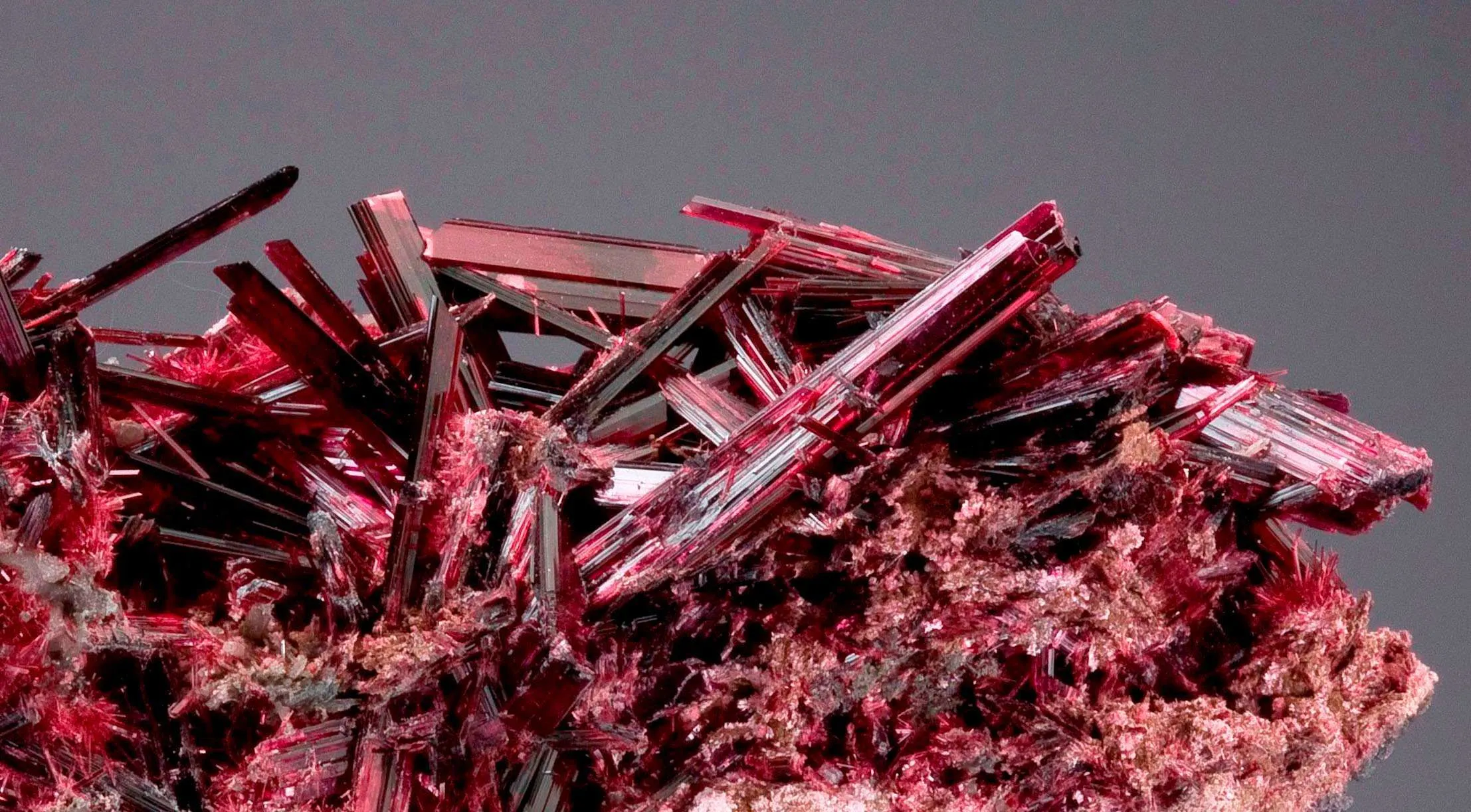 Erythrite - image 2